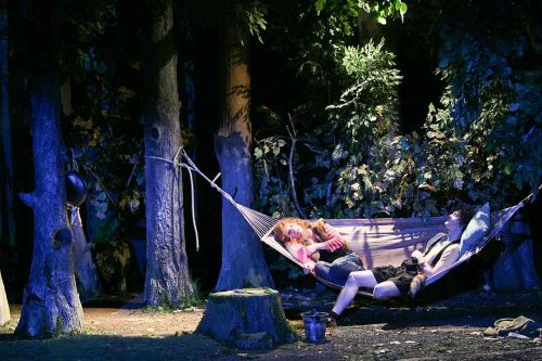 RonjaTheaterBaum_Buehnenplastik_KatharinaSchoenbach